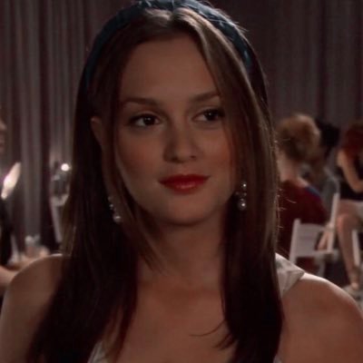 n4iey's profile picture. probably thinking of andrew garfield