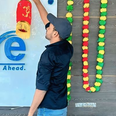 Aviyadav_1's profile picture. 🎥 Daily updates | 📍India 🇮🇳
📩 DM for collab | #NewsAlert