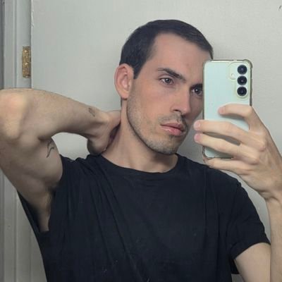 AbelSmiler's profile picture. 27♏

🗞️ Comunicador y periodista
🎙️ Podcast: @notecreopodcast