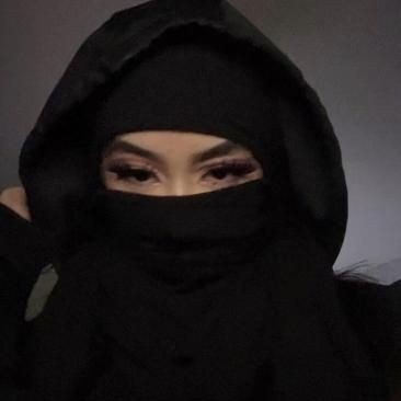 DesewaXO's profile picture. I am capable of achieving anything!!! || Forever in my soft girl era 🌸

✉️: the.desewa@gmail.com