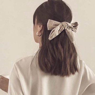 Kl12K2's profile picture. إِنَّ اللَّهَ وَمَلَائِكَتَهُ يُصَلُّونَ عَلَى النَّبِيِّ ۚ يَا أَيُّهَا الَّذِينَ آمَنُوا صَلُّوا عَلَيْهِ وَسَلِّمُوا تَسْلِيمًا 🌟