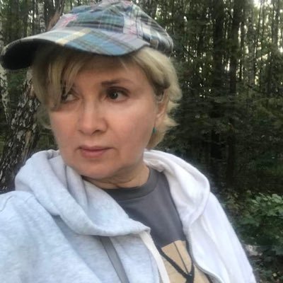 Valyaales's profile picture. 