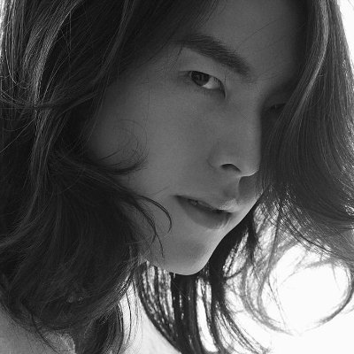 kkimwoobiin's profile picture. Rolerplayer of Actor and Model Kim Woo Bin.
