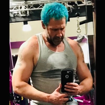 rob_effie's profile picture. Bro