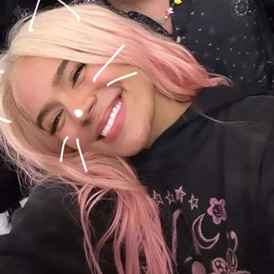 agathinhass's profile picture. 👩🏻‍💻🪤🔮🐹🐶