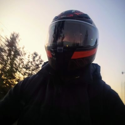 shri4r's profile picture. Connecting dots between data and decisions.