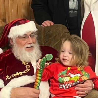 SMorose's profile picture. NO DM’s NO PORN Love my Family and only fear God. I serve only one King and that is my Lord Jesus Christ and the only thing I have to give him is my Agency.