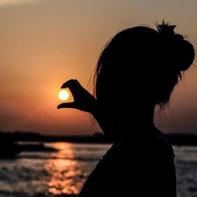 2003thari's profile picture. 🎂🍾🎀