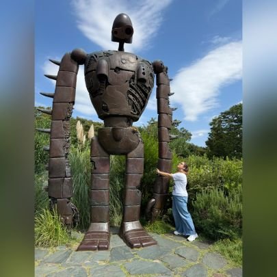 Luchiah95's profile picture. Escribidora, friki y otaka | Redactora y correctora en @NaviGames_es | Me has podido leer en @HyperHypeWeb o @antena3com | Header: @77hongdousha