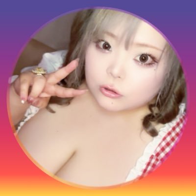 vanilla69rose's profile picture. 雑多♡♡ ⚠️DMで雑談しません⚠️話したい、会いたいと思ってくれるならイベントやレンタルや、撮影会、即売会に来てください‼️ 😑この垢では普通に愚痴るし病みツイします😑