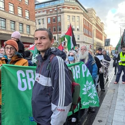greengeorgemw's profile picture. Green, Socialist, Urbanist. Proud Tyke. Controversial Queer.
Local campaigner for Leeds Green Party in Little London and Woodhouse.