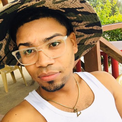 JonathanL34015's profile picture. 