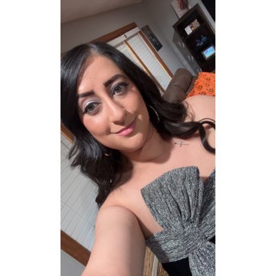 aussieg23's profile picture. Da bell of da ball