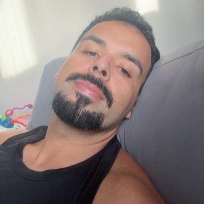yurisaul's profile picture. sem filtro algum e sem chance.