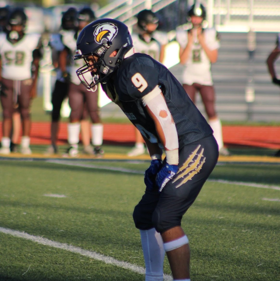 JohnWoychickIV's profile picture. 2029 RB |5’5| |135LBS| Liberty North High School| Football/Wrestling/Track and Field Sprinter/Jumper 816-800-1829