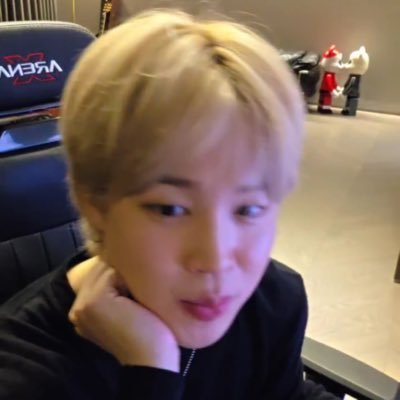 btsrevelia's profile picture. Park Jimin is the standard 🪞✨ | #btspopper | collector mode: ON🙇🏻‍♀️