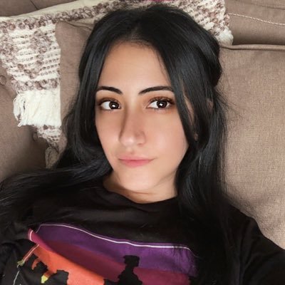 alonadeb's profile picture. 