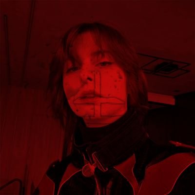 S2cellbagi's profile picture. what do you think, wise girl?
 @ivzchae                                                                             
土                                 ela/she