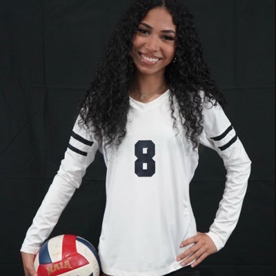 8MadisonHerrera's profile picture. || ‘29 Freshman Setter || Wiley University Volleyball || 5’8 || Houston, Tx || Personal Email: madison2333@icloud.com ||