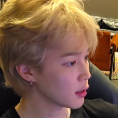 Mochi0212637881's profile picture. 