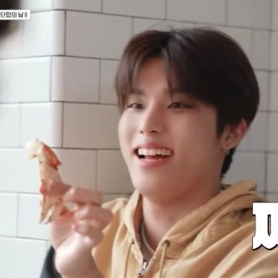 jongujatiasih's profile picture. suka jeongwoo,suka sunwoo juga