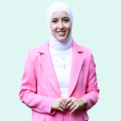 sarra_messili's profile picture. CEO at Podcast Inc | LinkedIn Top Podcasting Voice | I help B2B grow and scale their podcasts while driving Marketing/Sales Growth