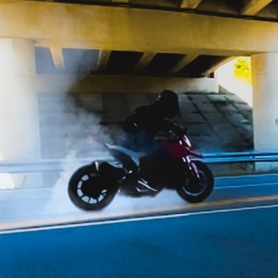 cxmsy's profile picture. 🇨🇦 🎮 doin my own thing\\ not really active