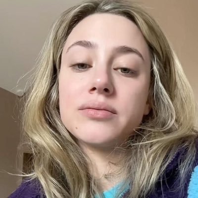 KateSaerh1505's profile picture. 