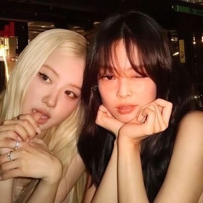 hfvrose's profile picture. 3x grammy nominated singer–songwriter rosé
