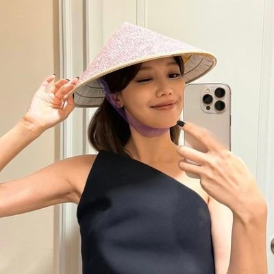 taepoesy's profile picture. 𝘧𝘢𝘯 𝘢𝘤𝘤 + 𝐌𝐫𝐬 𝐆𝐚𝐭𝐜𝐨𝐦𝐛 #isles ; #njdevils