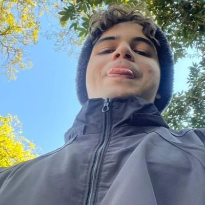 _ppinheiro's profile picture. grande fã da monogamia