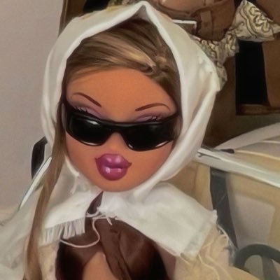 LuneDalilica's profile picture. MEOWWWW🐈‍⬛