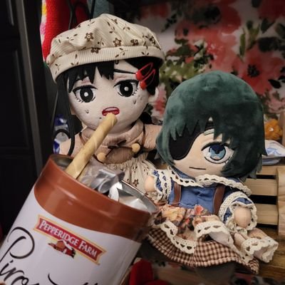 Kobebibeni22's profile picture. CSM Kobeni doll AKA ✨Kobebi✨️
👘Mini Embroidery Buyer 📐Cardboard Arts & Crafts. Account ran by Kobebi, Powy, and Himmy's father.    (っ´▽｀)っ