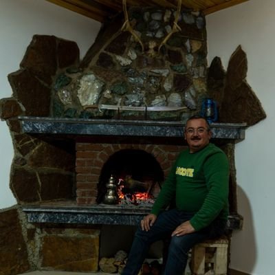 ak14561m's profile picture. Kişi 40 yaşına ulaşınca semadan bir münadi (şöyle) seslenir;

 Yolculuk yaklaştı, kendine azık hazırla