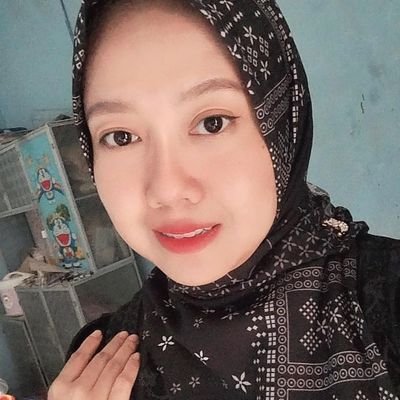 Niananda02's profile picture. ganti username dari
dyniaa22