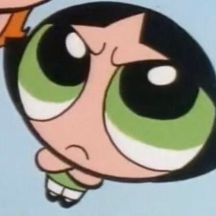 stilloctober_'s profile picture. poate într-o altă viață