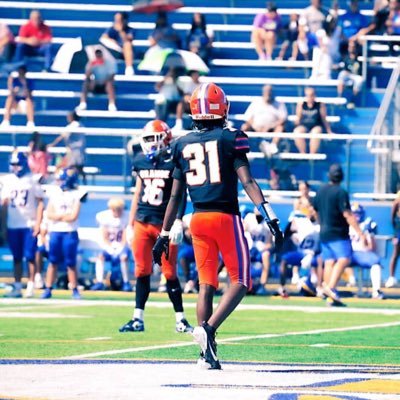 Ian_Scott14's profile picture. C/O 28 Olentangy Orange high school 6’0 158 WR/DB/Safety email:(iantwoscott@gmail.com)