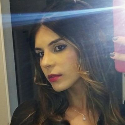 waIIowxs's profile picture. gosto muito do nariz do pedro pascal