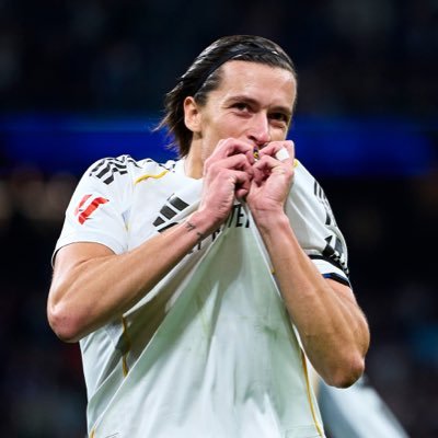 Puffwashere1's profile picture. RMA 🤍 | CR7 🐐 | Carreras 😝 | @puffyypriv