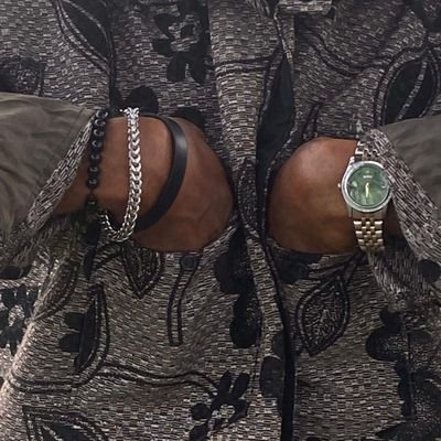 BigIcon_23's profile picture. Manchester United❤️ • ODG Burna Boy • Baller ⚽ • skiiiiii✨😎
• just wanna be a model 😪🥲