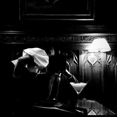 AMIIIIRIIIII's profile picture. E.