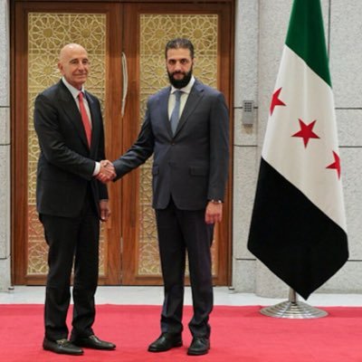 mhmadallan's profile picture. 🇸🇾08.12 مسلم عربي آني مو ذيل الإيراني
