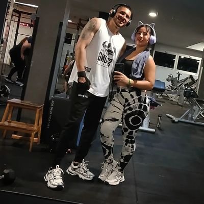 MEGANyMAX_LOVE's profile picture. orgullosamente 🇱🇹ibaguereños 🐷⚽️🐷⚽️pareja joven colombiana 🇨🇴 en 🇪🇦 ♠️ Diosa oficial De @OlimpoDeDiosass