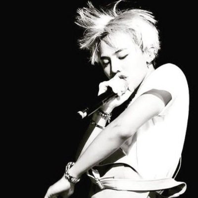 jiyongoholic's profile picture. =^•.•^=
⚢
https://t.co/yOGSf6gEM5