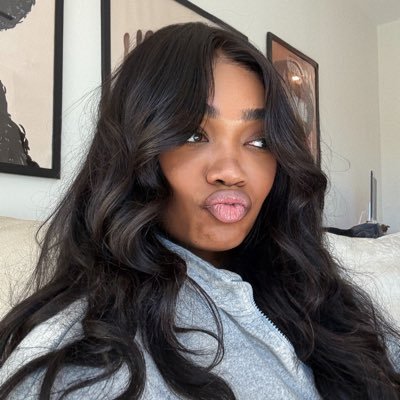 thegirlsum's profile picture. get a life.