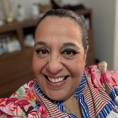 PilytNieva's profile picture. Misión en la vida ser feliz y amar a Dios, a la Sma. Virgen y a mi familia. 🙂😉💓🙏🏼