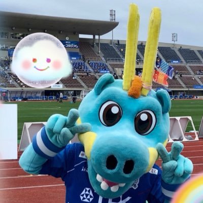 YuriEri72's profile picture. ＃ブラウブリッツ秋田＃6諸岡選手⭐️ヴィッセル神戸29小松蓮選手＃レノファ山口☆輪笠選手＃サンフレッチェ広島＃21田中雄大選手📣＃アルビレックス新潟#早川選手#清水エスパルス＃鹿島＃福島＃Jリーグ