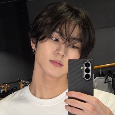 linndowonie's profile picture. 