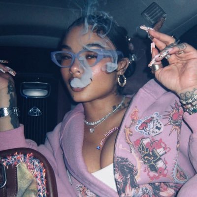 dcmonickae's profile picture. 