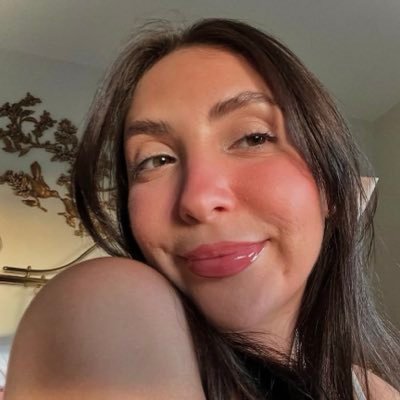 Jane52450561021's profile picture. A Lovely Massage Therapist 💞 ✌️.. Chat With Me Private You Would Like Your Body To Be Massage By Me With Happy Ending Telegram https://t.co/qVOaHL6u8K